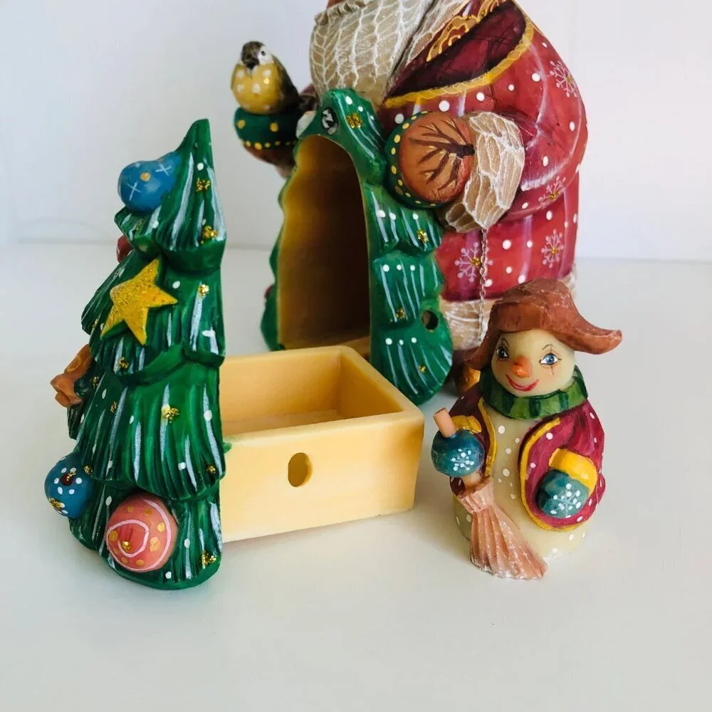 Derevo Collection G. DeBrekht‎ Secret Surprise Santa Box Figurine Box